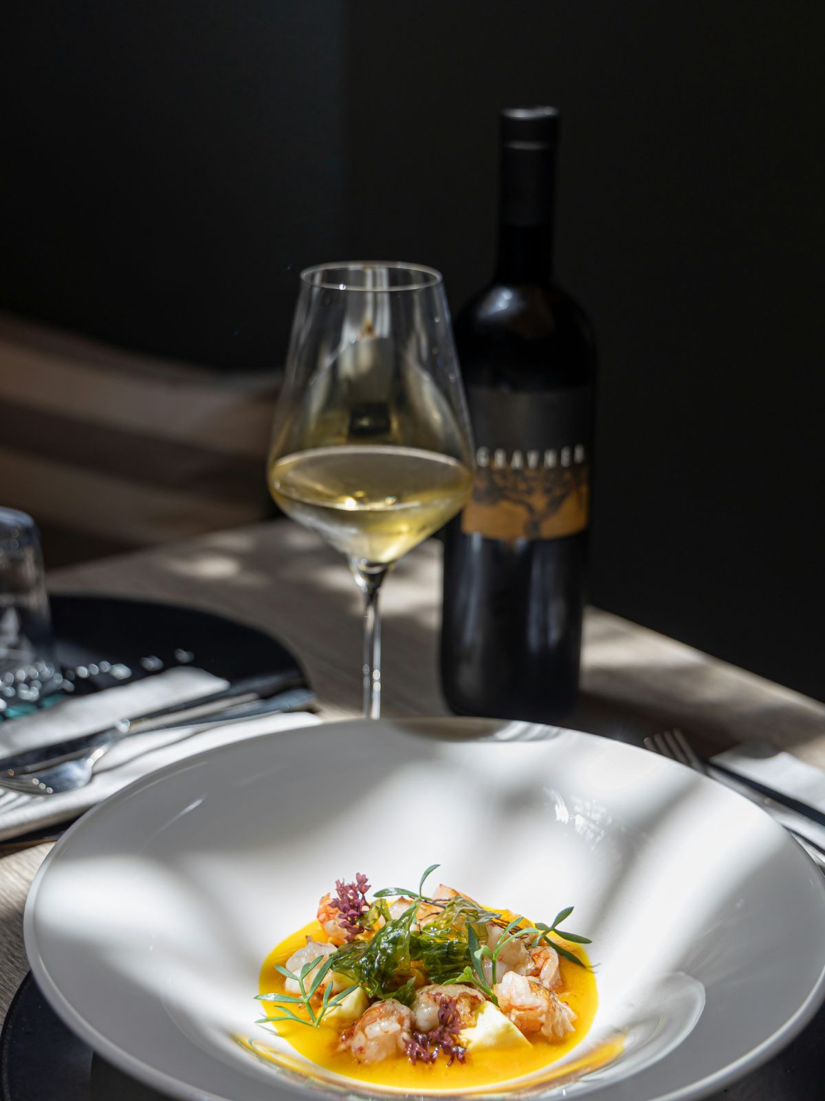 Enologija i luksuzna gastronomija